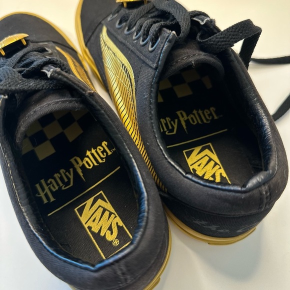 Limited edition Vans x Harry Potter “Golden Snitch” Sneakers – Size US Women’s 6 - Picture 7 of 10